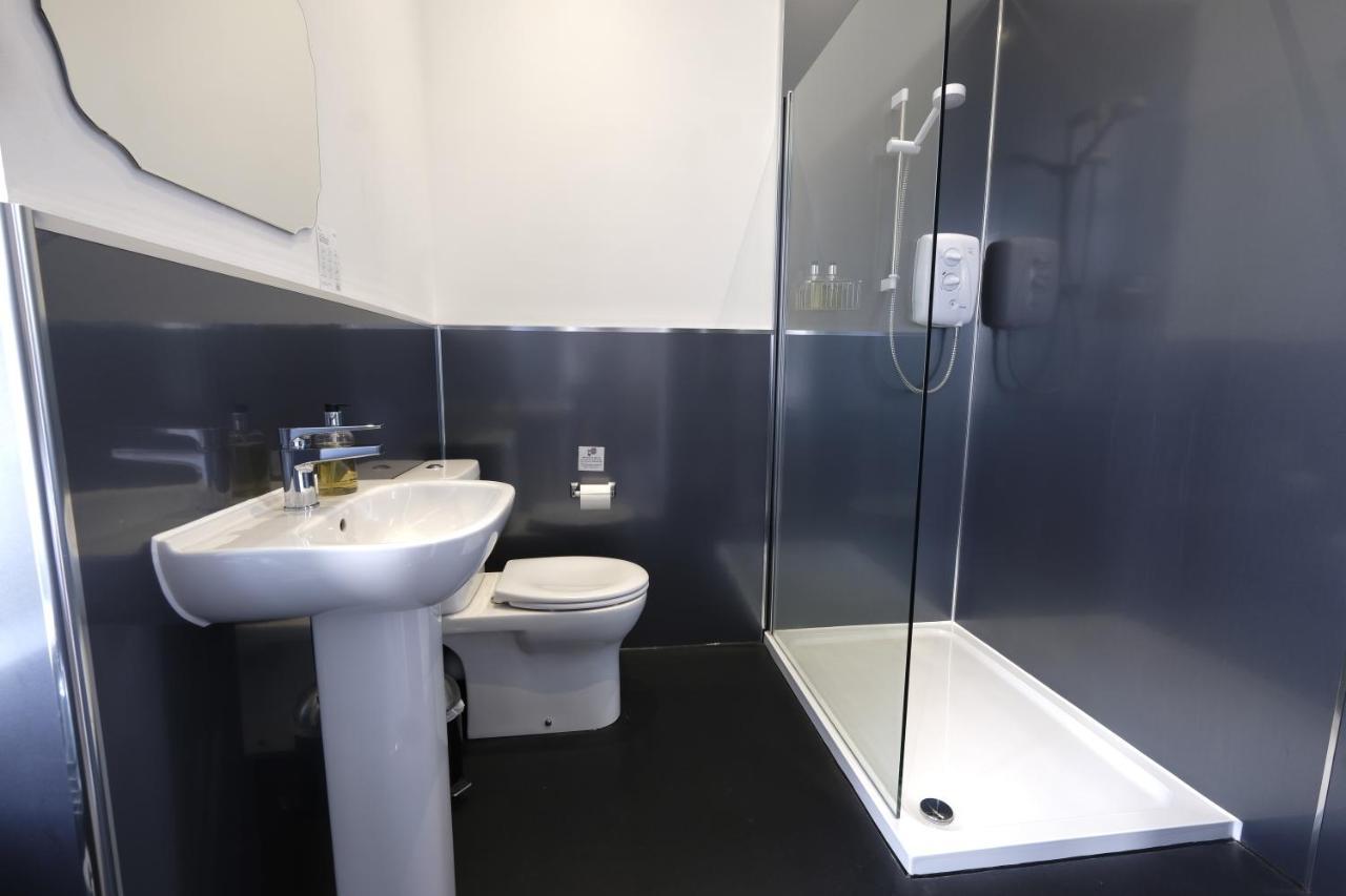 Heathcliff House B&B Exclusively For Adults Free Large Carpark Torquay Ngoại thất bức ảnh