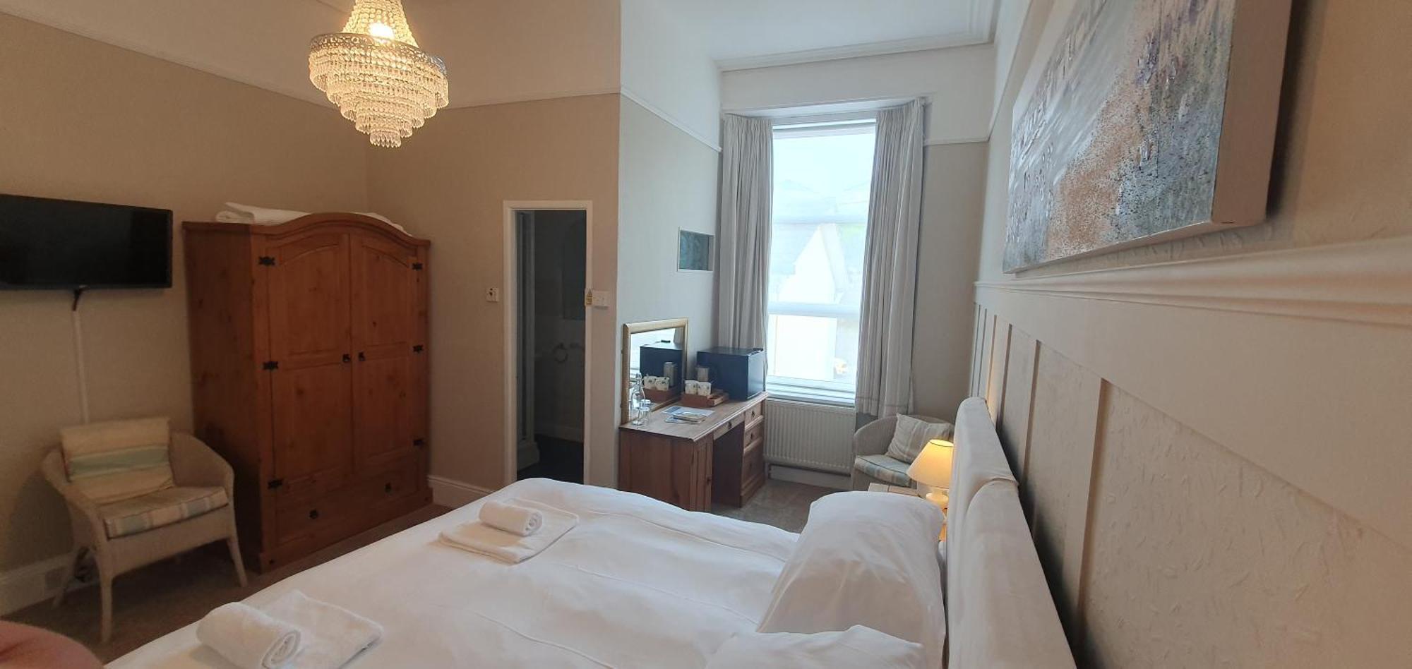 Heathcliff House B&B Exclusively For Adults Free Large Carpark Torquay Ngoại thất bức ảnh