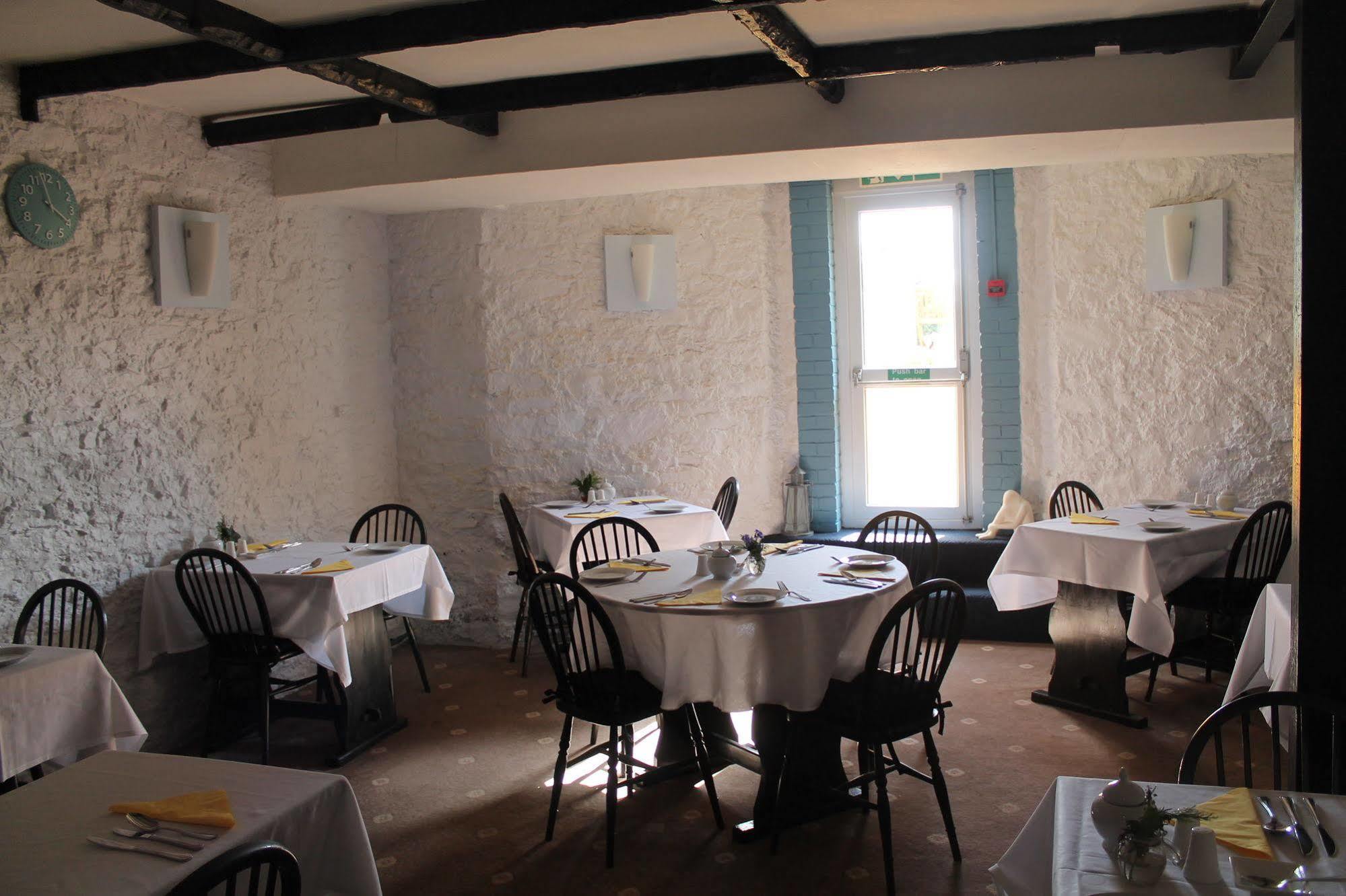 Heathcliff House B&B Exclusively For Adults Free Large Carpark Torquay Ngoại thất bức ảnh
